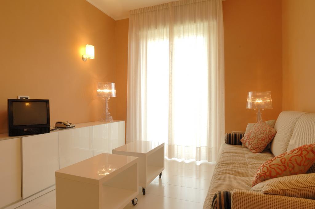 Residence Oliveto Ceriale Rom bilde