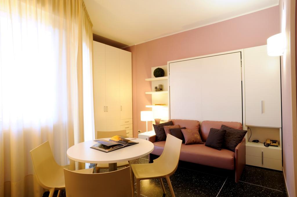 Residence Oliveto Ceriale Rom bilde